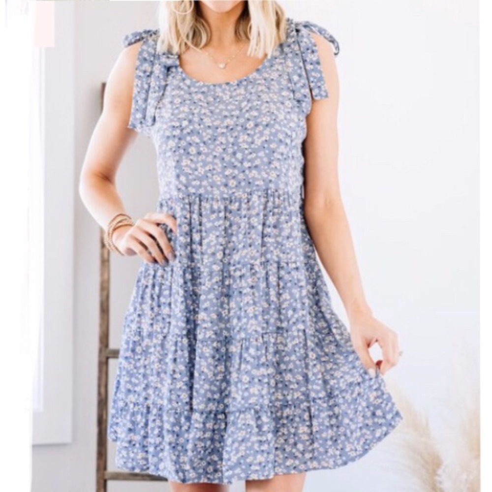Mint Julep Light Blue Boho Floral Bow Babydoll Dress - Size M